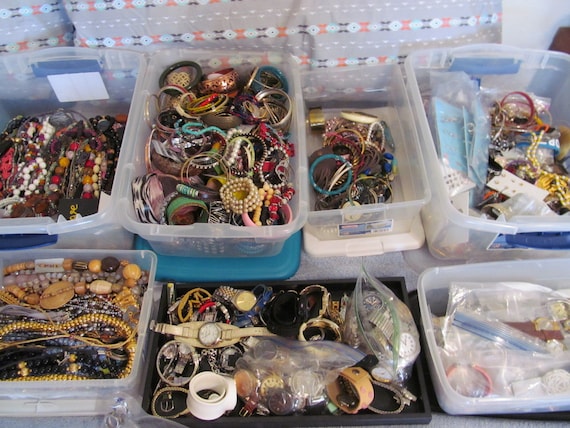 20+ lb wearable Mystery jewelry lot, all good con… - image 3