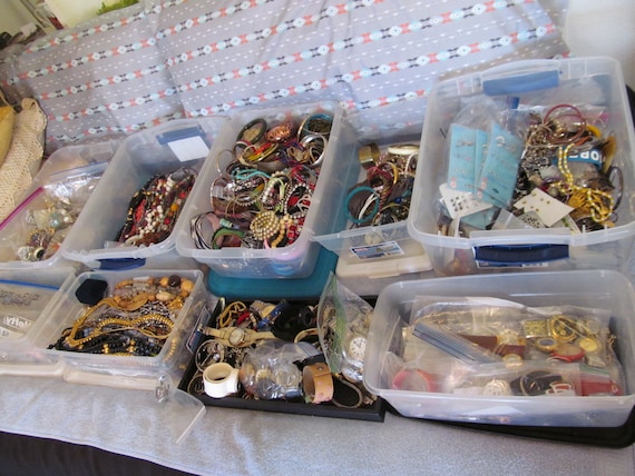 20+ lb wearable Mystery jewelry lot, all good con… - image 2