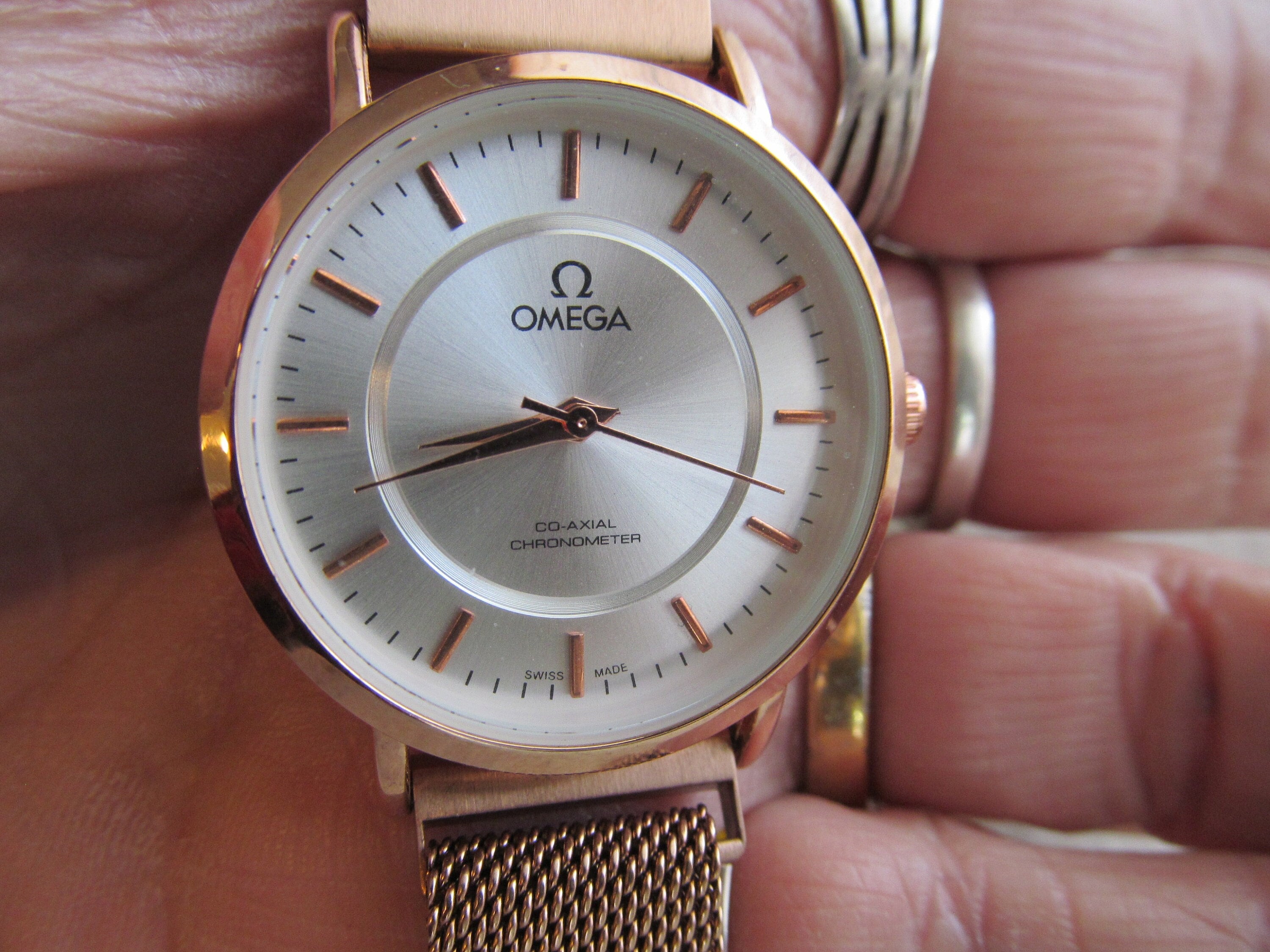 Chronometer wristwatch deals