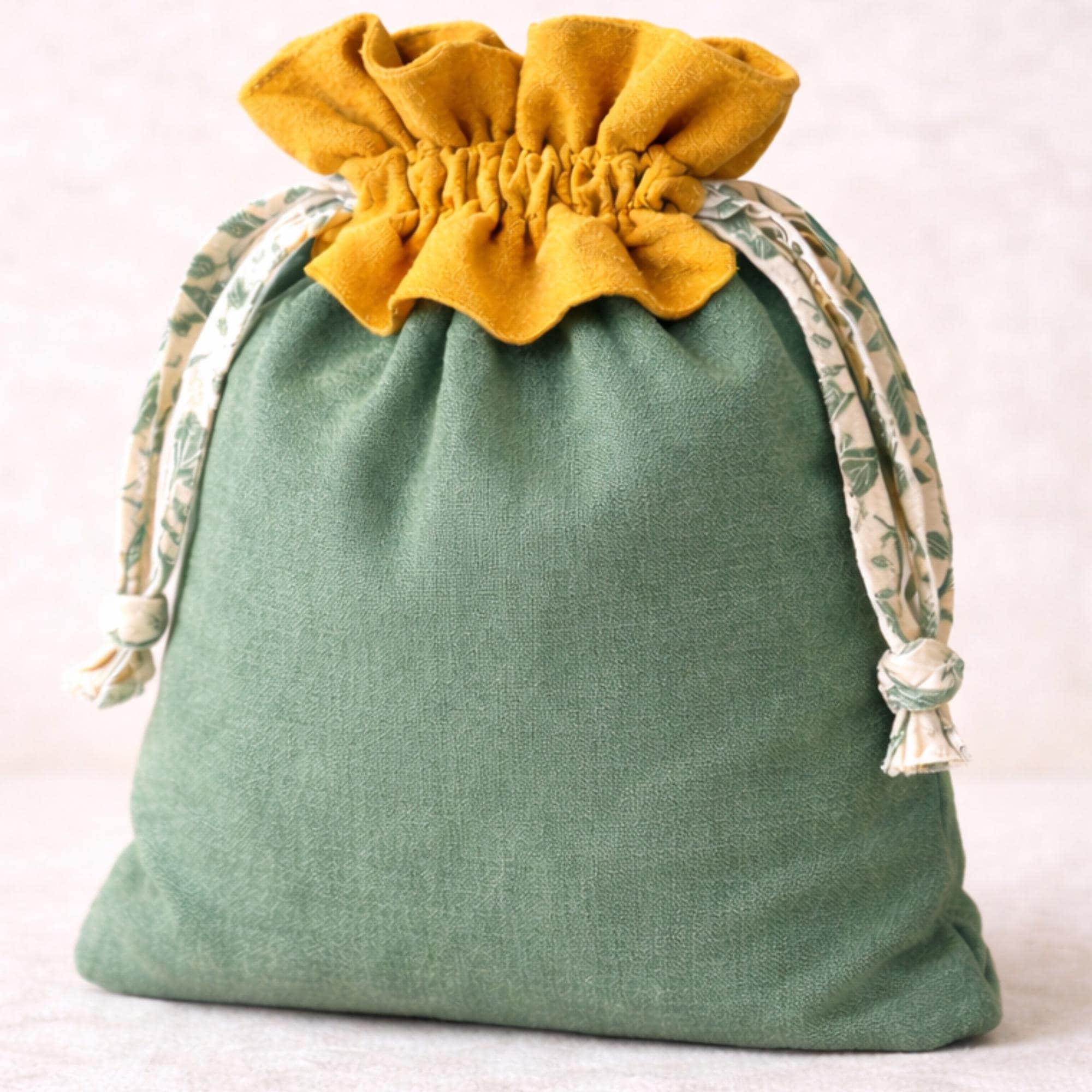 Easy Drawstring Bag Sewing Pattern: 3 Sizes, Beginner DIY (PDF) - Etsy