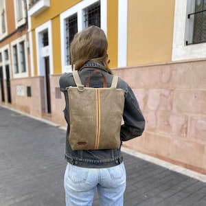 Medium convertible backpack with back pocket