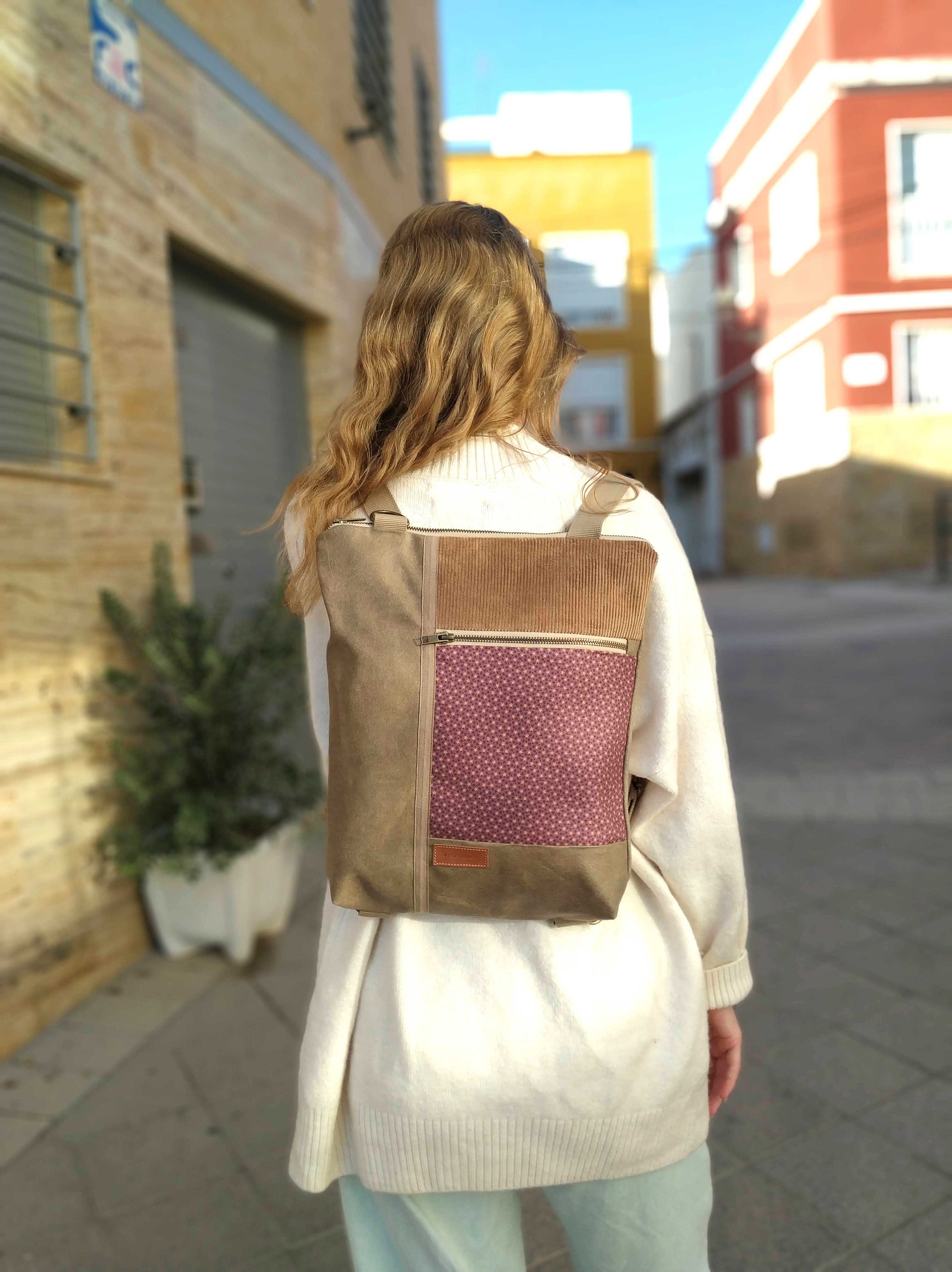 Lightweight convertible backpack Clearance