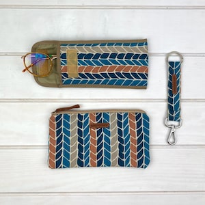 Wallet gift set, Wallet Keyring combo, Eye glasses case, Grandma gift set