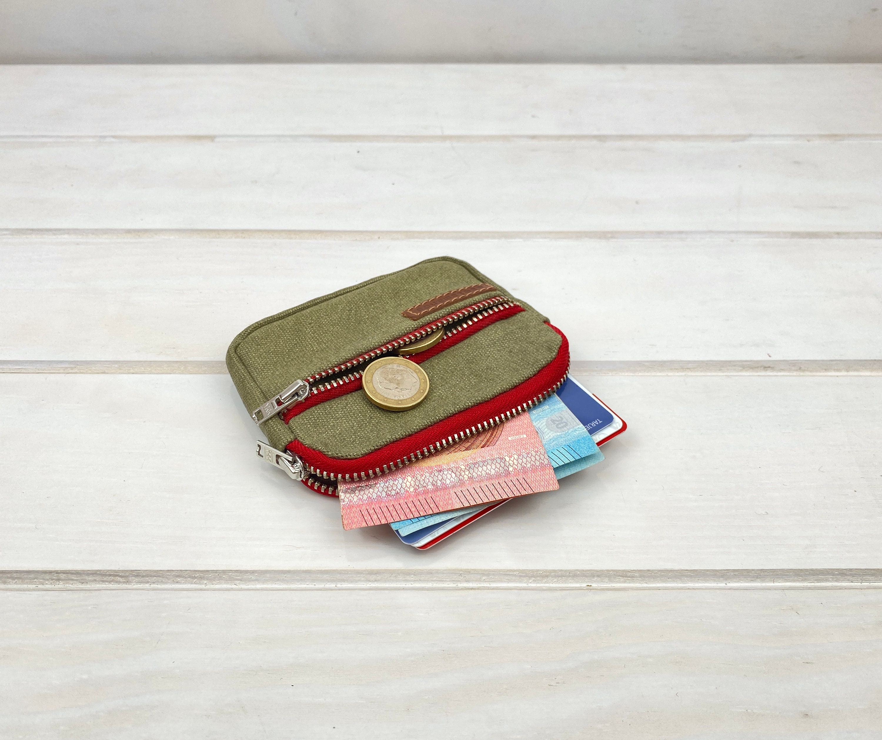 Minimalist olive & red canvas wallet 