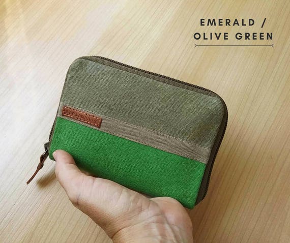 medium size wallets for ladies