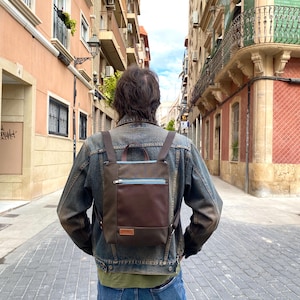 Mochila unisex pequeña, bolso minimalista para uso diario