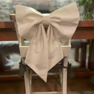 Très grand noeud blanc fait main