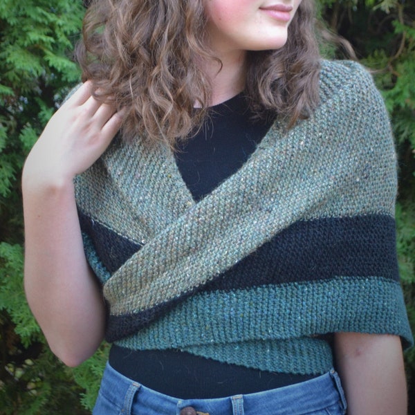 Outlander Inspired Claire Fraser Rent Shawl, Triangle Shawl. Made to Order.