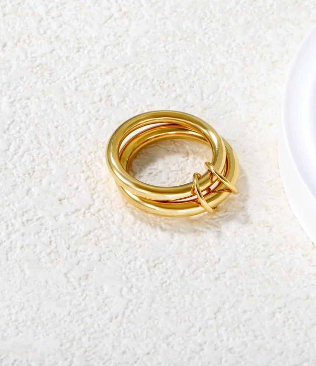 Gold Double-loop Linked Ring - Etsy