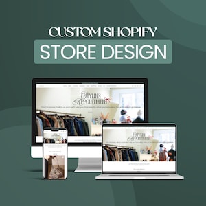 Puede incluir: Una maqueta digital que muestra un diseño de tienda Shopify personalizado. La imagen presenta una computadora de escritorio, una computadora portátil y un teléfono inteligente que muestran un sitio web con el texto "Styling Appointment" y "Store Design". El fondo es verde oscuro.