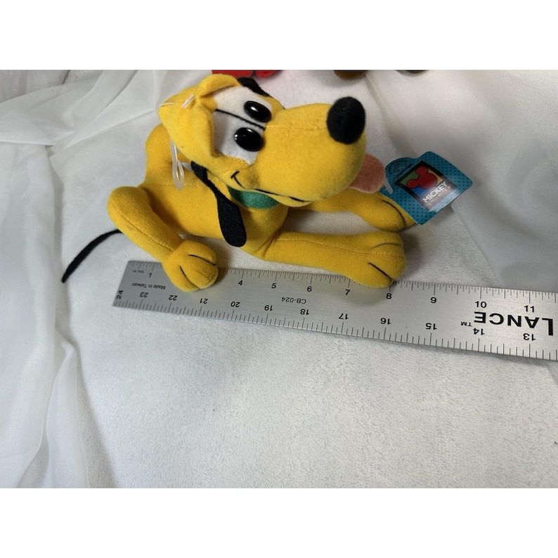 Set of 4 Vintage Applause: Minnie Mouse , Pluto,Goofy, Tweety Bird Plush ALL NWT image 6