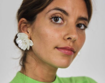 Mother of Pearl Flower Earrings