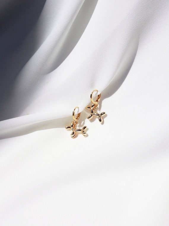 Gold Balloon Dog Huggie Earrings: Kitsch Pop Art Jewelry, 3D Animal Charms