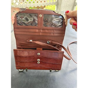 Brighton Cognac Brown Croc Embossed Leather Crossbody Wallet Bag Silver VGUC image 2