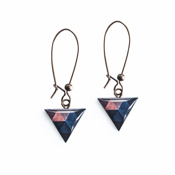 Dark blue triangle earrings Geometric jewelry, blau ohrhanger, boucles d'oreille modern
