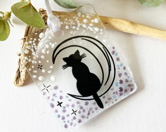 Fused Glass Black Cat & Moon Sun Catcher, Black Cat Glass Hanging Ornament, Gift for Cat Lovers, 7cm x 6cm, small. handmade