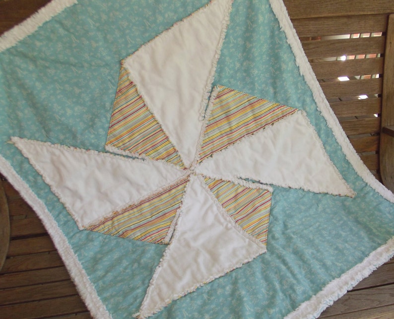 Playful Pinwheel Quilt Pattern image 2