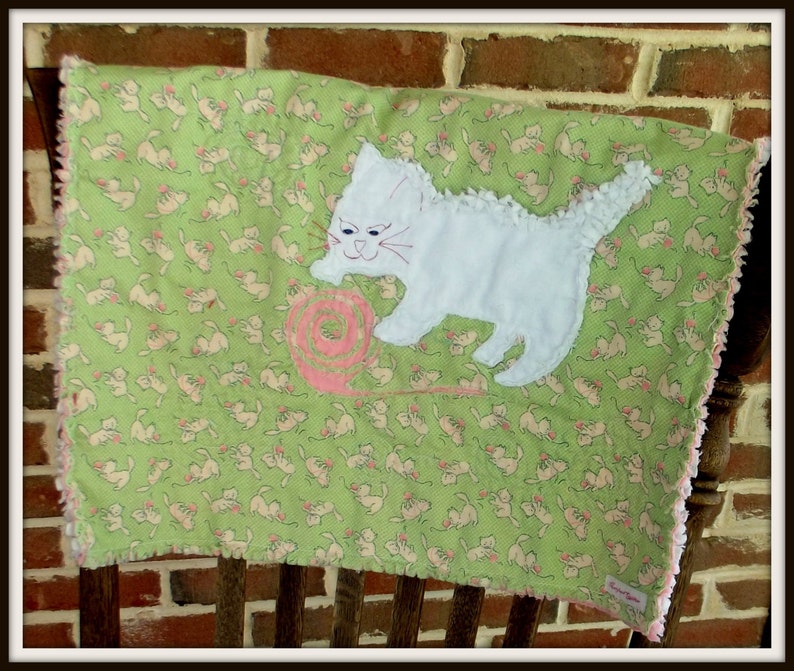 Mini Rag Quilt Pattern, White Kitten image 1