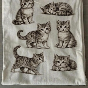 Vintage kattenshirt, jaren 90 tattoo-stijl kattenshirt, retro Y2K kittenshirt, kattenliefhebber cadeau, grafisch T-shirt schattige kat, uniseks dierenshirt