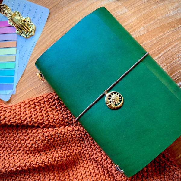 A5 Trifold Leather Journal Cover, Custom Buttero Traveler’s Notebook