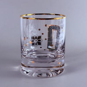 ANTHROPOLOGIE The Bistro Tile Monogram "Q" Old Fashioned Glass 24k Gold Rim NEW image 4