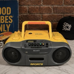 Sony sports yellow - Etsy 日本