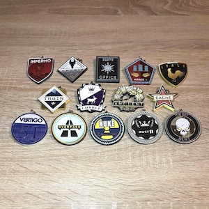 Counter-Strike-Kartenlogo-Schlüsselanhänger – CSGO CS2 – Fan-Geschenk für E-Sportler