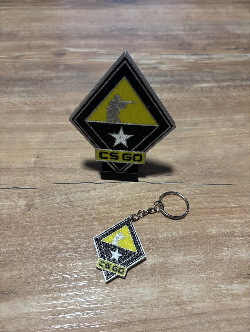 Counter Strike Pin Inspired Keychain + FREE STAND – CSGO CS2 - Fan Gift ...