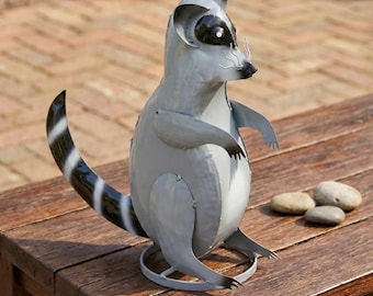 Mapache gris grande de metal / Decoración de jardín / Escultura artística estilo suroeste / Estatua para exteriores hecha a mano