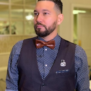 Leather bow tie / adjustable tie / wedding bow tie / valentine&#39;s gift / groomsman gift