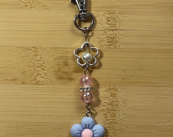 Porte-clés fleurs épanouies