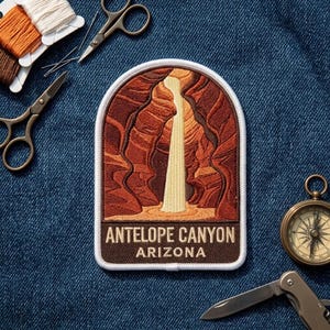 Antelope Canyon Arizona Embroidered Patch – Scenic Sandstone Rock Formation Southwest Desert Travel Souvenir for Jacket Backpack Hat