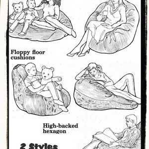 K&ouml;nnte beinhalten: Eine Schwarzwei&szlig;-Zeichnung mit zwei verschiedenen Arten von Sitzs&auml;cken. Der erste Stil ist ein weicher Bodensitzsack, auf dem eine Person sitzt. Der zweite Stil ist ein Sitzsack mit hoher R&uuml;ckenlehne in Hexagonform, auf dem eine Person sitzt. Der Text "2 Styles to Make" steht unter den Illustrationen.