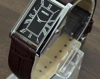 Vintage seiko slim quartz wristwatch roman dial new fashion