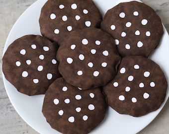 Chocolate Chip Cookie Bean Bags: Handmade Kids Toss Game, Set of 6