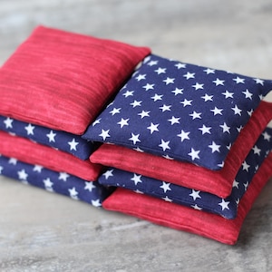 Poufs carrés rouges et bleus avec étoiles blanches : 4 juillet patriotiques (Ensemble de 8)