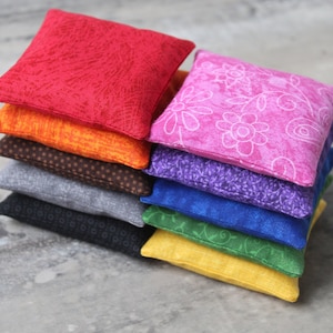 Rainbow 3 Inch Bean Bags in 10 Colors (set of 10) Child&#39;s Homeschool Sensory Toy, Squares for Teaching Colors - US Shipping Included
