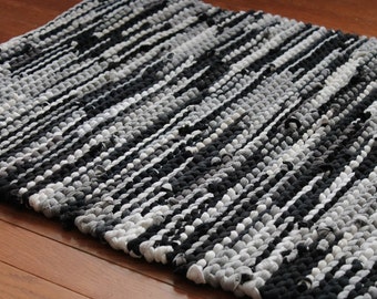 Rag Rug in Black, Silver Gray, White, Creamy Ivory, & Charcoal Grey, Retro Modern Decor, Kitchen Decor, Rectangle, 26x36, Upcycled T Shirts