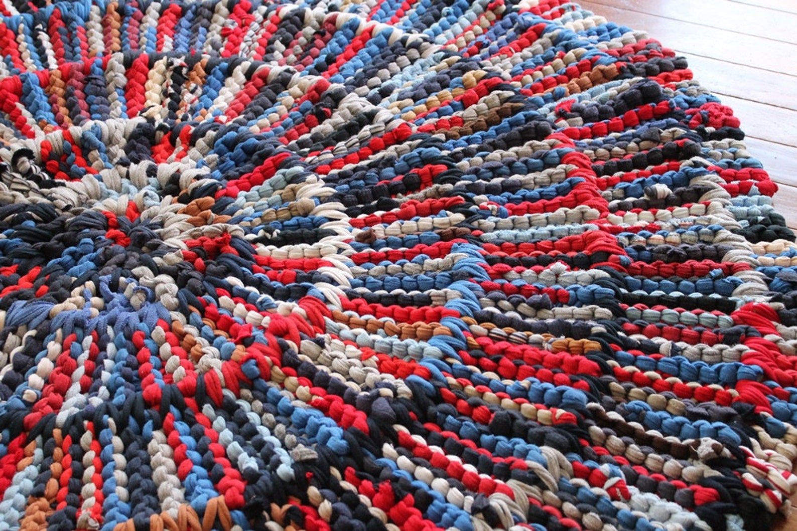 Round Rag Rug Americana and Nautical Red White Blue Circular Etsy