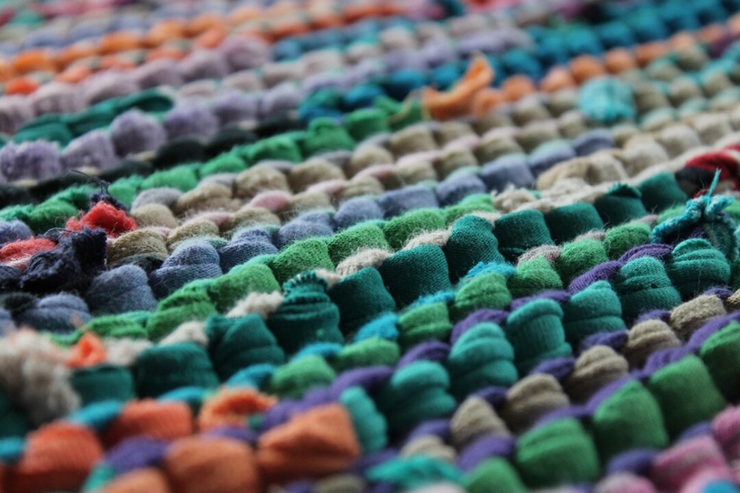 Melon Rag Knitted Rag Rug, T Shirt Rug, Coral Melon Pink Peach Turquoise, 24 by ...