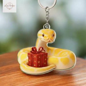 Personalized Ball Python Keychain 2025 – Custom Name Snake Acrylic Keyring, Reptile Lover Exotic Pet Gift