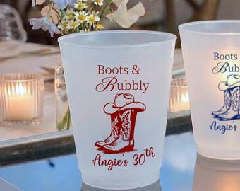 Vasos de cumpleaños con diseño de botas y burbujas, vasos de plástico esmerilado personalizados, recuerdos para fiestas de cumpleaños de vaqueras, vajilla para fiestas del oeste, vasos personalizados.