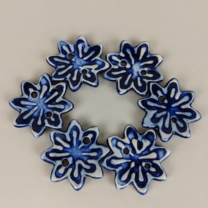 Studio Craft- Flower Shaped Button / sapphire blue / Navy Blue / Ceramics Button / Poecelain Button