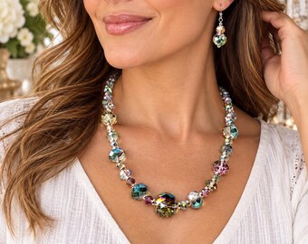 Iridescent Elegance: Sparkly Beads Necklace and Earrings Set