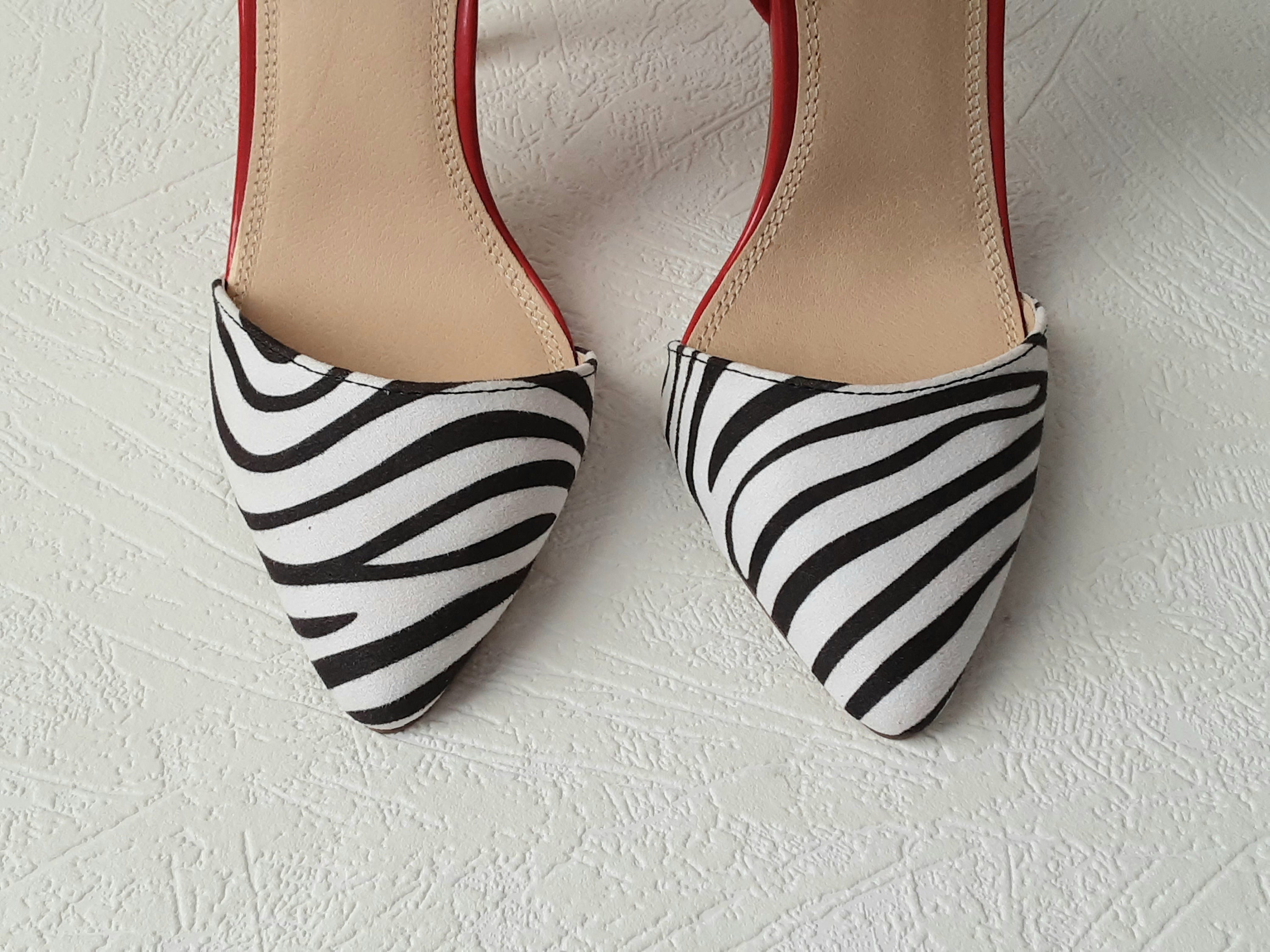 Gianni Versace Logo Zebra leather Mules Heels Shoes Sandals PVC Slip On 38  UK 5 | eBay