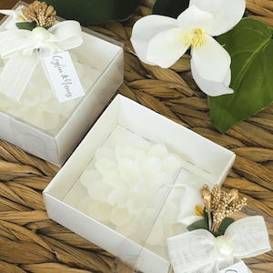 Personalized Candle Favors, Wedding Party Gifts For Guests, Custom Candle Favors in Bulk, Elegant Wedding Candle Favors, Bridal Shower Favor