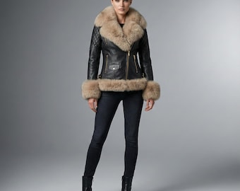 Chaqueta de cuero negro para mujer, abrigo de piel de oveja B3, estilo aviador, bombardero, de invierno, cálida, de piel de oveja, para motociclista, regalo para ella, atuendo moderno hecho a mano.