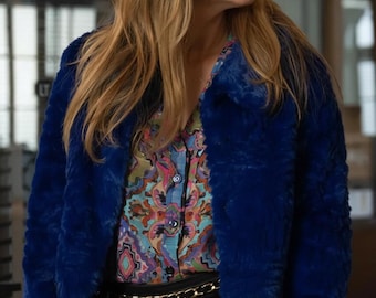 Vibrant Blue Faux Fur Cropped Jacket, Womens Shaggy Plush Coat, 70s Retro Boho Style,Long Sleeve Statement Jacket, Chic Y2K Winter Outerwear