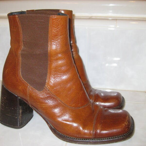 90's Charles David Mod Cognac Short Ankle Boots Size 37