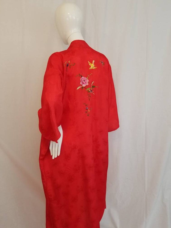 Vintage Asian robe red embroidered